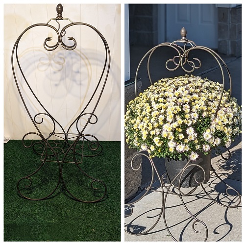 Metal plantstand